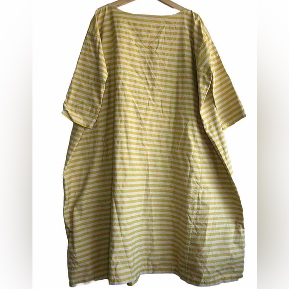 GORGEOUS Tia Cibani Yellow Striped Box Fit Oversized Dress Sz. M - Picture 1 of 7